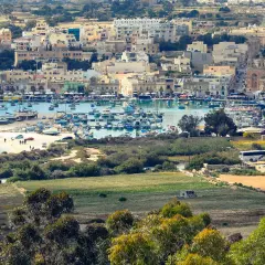 Gdzie zjeść w Marsaxlokk? Odkryj najlepsze lokalne smaki
