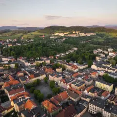 Kamienna Góra gdzie zjeść – najlepsze miejsca na smaczny posiłek