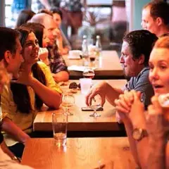 Gdzie zjeść w Elblągu? Odkryj najlepsze restauracje dla rodzin i nie tylko