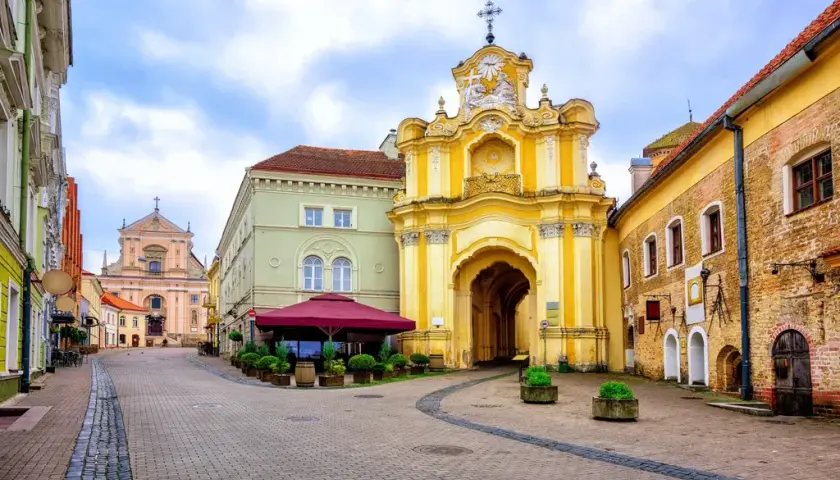 Litwa czy jest bezpiecznie? Odkryj prawdę o bezpieczeństwie w kraju
