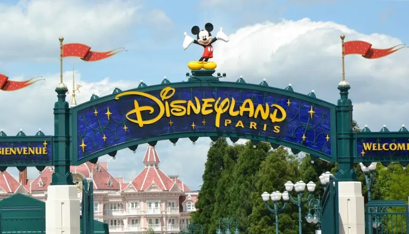 Ile kosztuje bilet do Disneylandu w Paryżu? Sprawdź ceny i zniżki